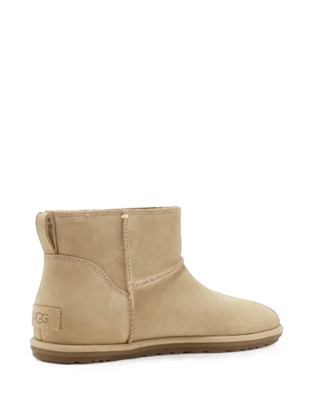 Botine Ugg clasici