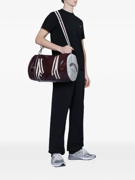 Geantă Fred Perry cu imagine roșu