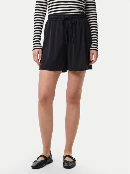 Pantaloni scurți Pieces negru