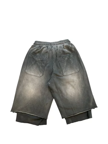 Pantaloni scurți Astrum cu imagine negru