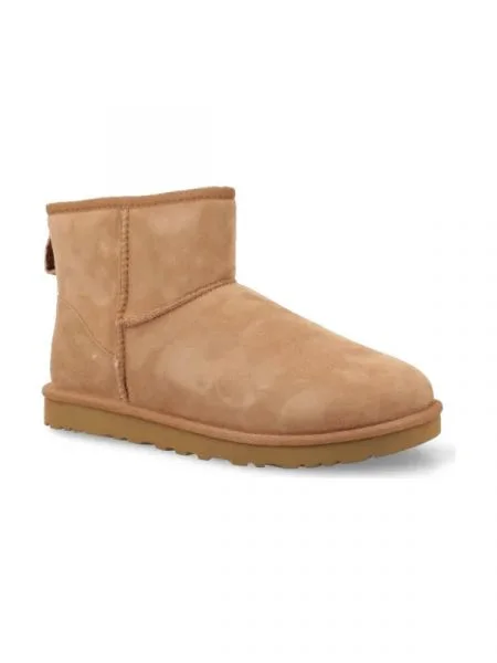 UGG Szigetelt magasszárú csizmák M CLASSIC MINI