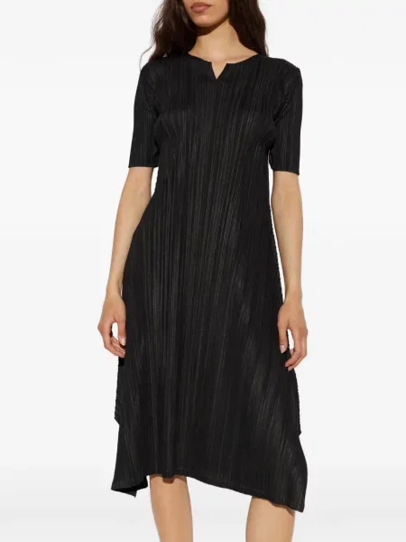 V-nyakú aszimmetrikus ruha Pleats Please Issey Miyake fekete