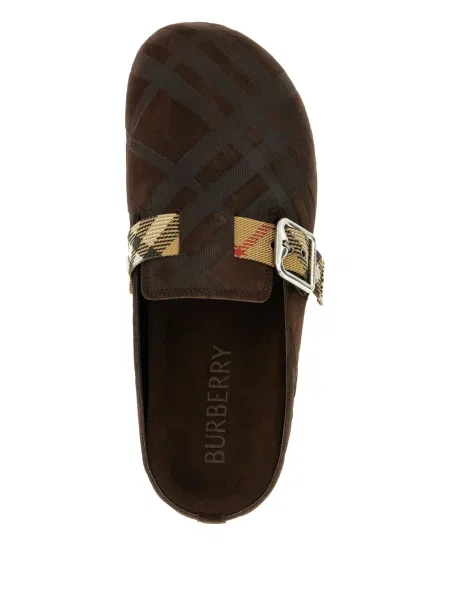 Papuci tip mules Burberry în carouri maro