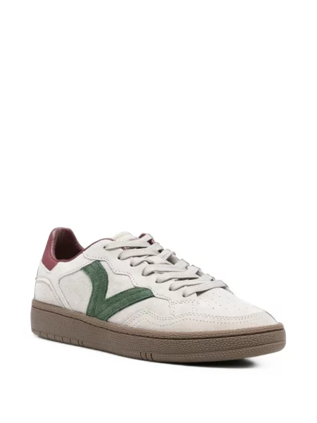 Szarvasbőr sneaker Victoria autogrammal szürke
