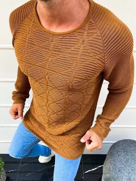 Sweter wkładany przez głowę kamelowy