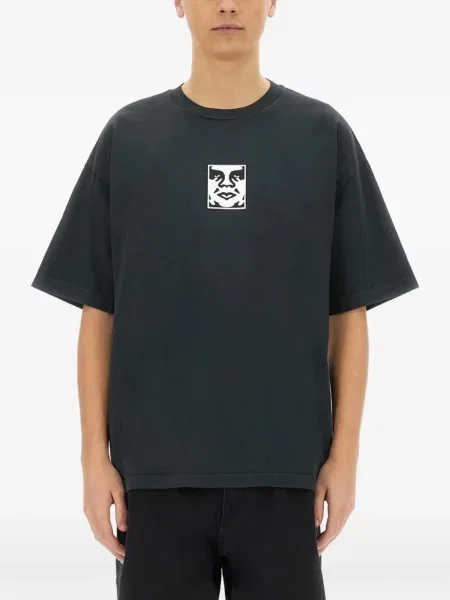 Tricou Obey cu imagine gri