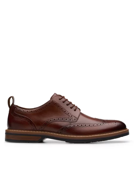 Ilgaauliai batai Clarks ruda