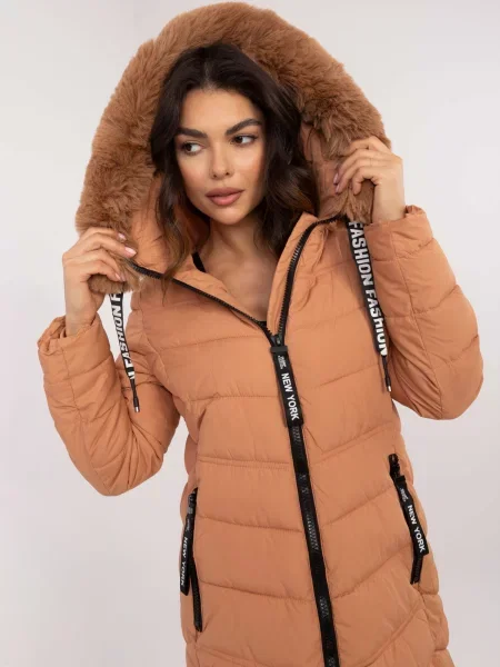 Geacă Fashionhunters maro