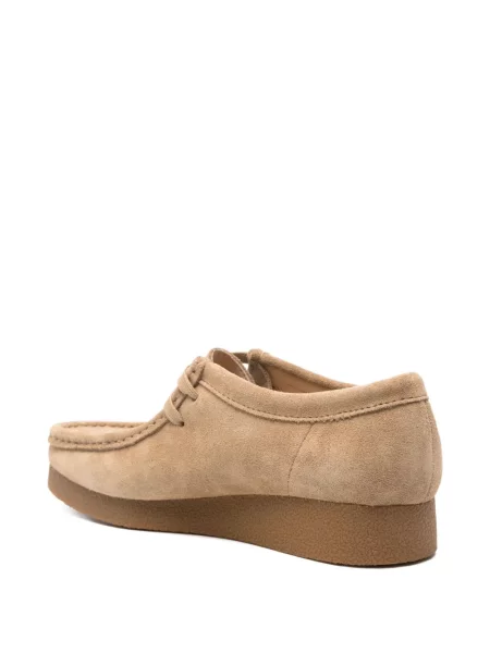 Pantofi derby Clarks cu șireturi din piele de căprioară