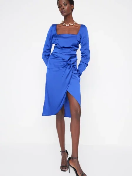 Rochie de seară Trendyol din satin albastru
