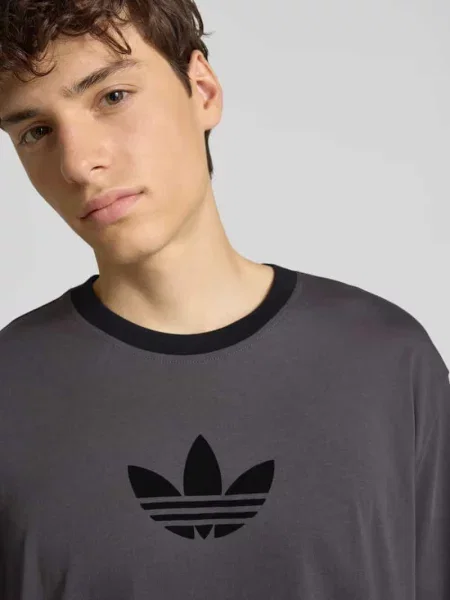 T-shirt o kroju oversized z prążkowanymi wykończeniami Adidas Originals