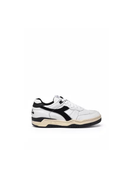 Sneakersy Diadora skórzane z przetarciami białe