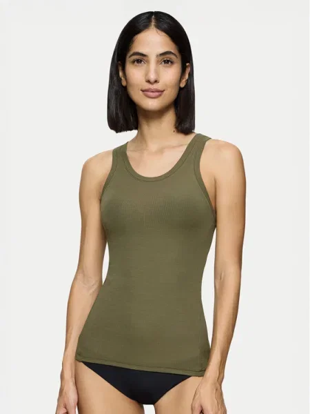 Тениска Triumph зелено