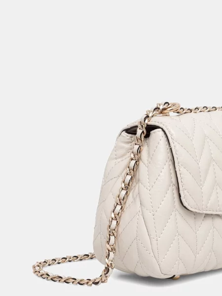 Кожаная сумка-багет Guess