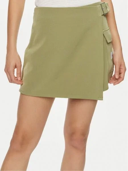 Kratke hlače iz tkanine Calvin Klein Jeans zelena