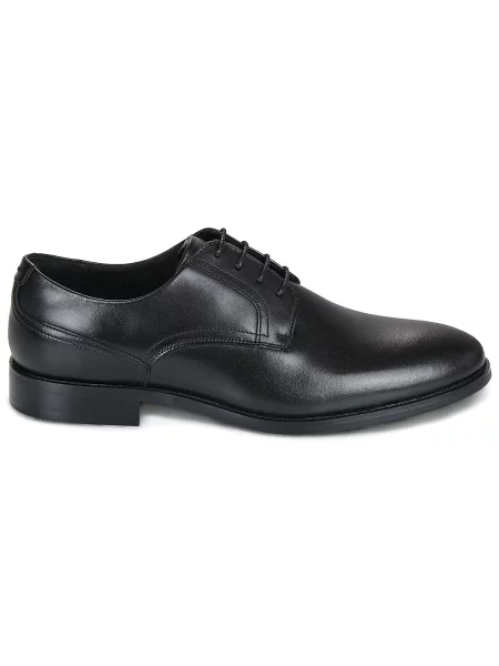 Pantofi Clarks din dantelă negru