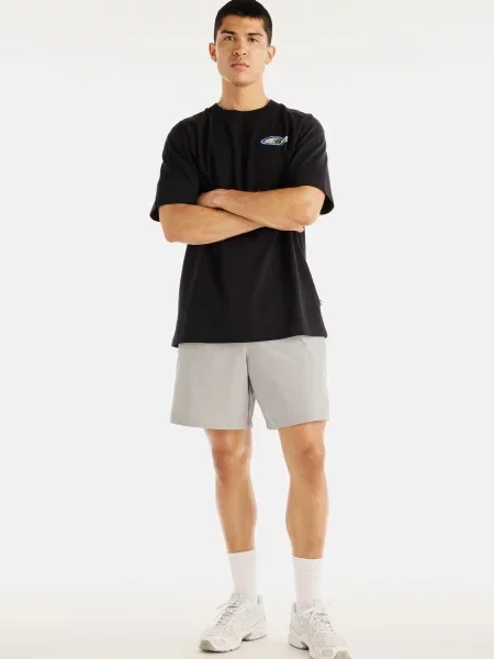 Футболка New Balance чорна