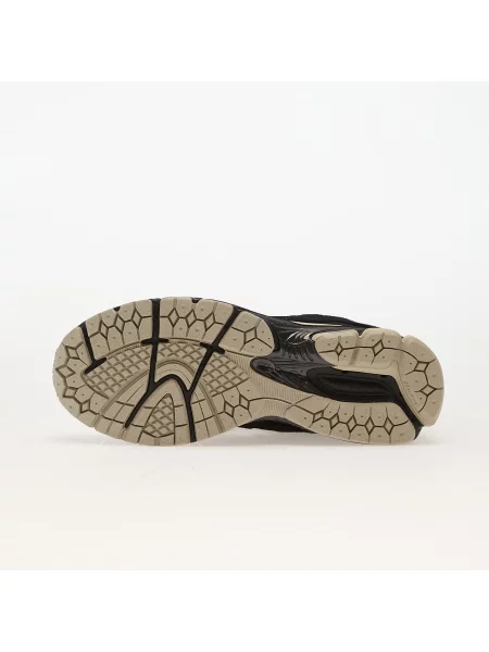 Маратонки New Balance черно