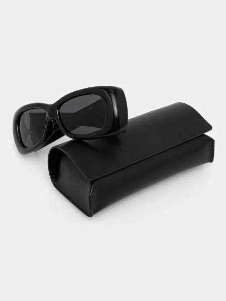 Солнцезащитные очки Saint Laurent
