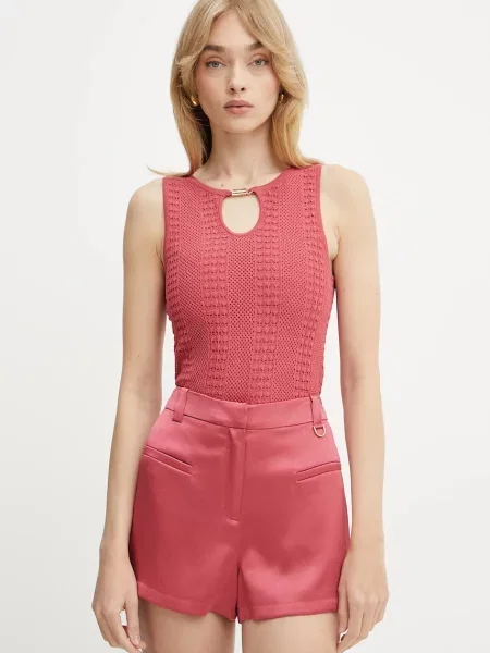 Топ Guess червено