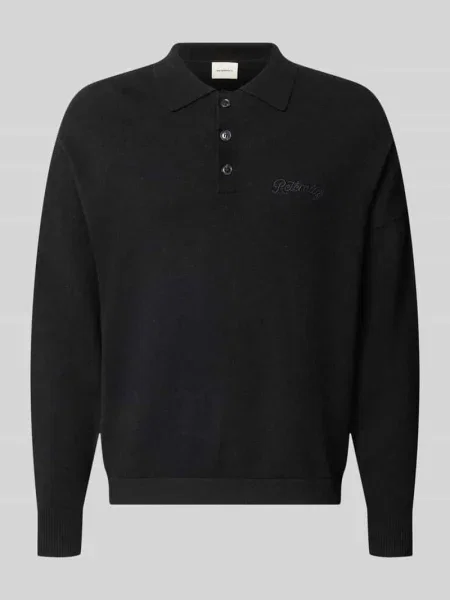 Sweter z dzianiny o kroju regular fit z kołnierzykiem polo Reternity czarna