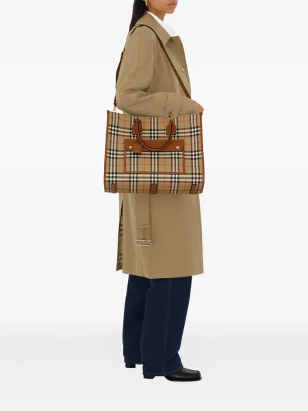 Geantă Burberry maro
