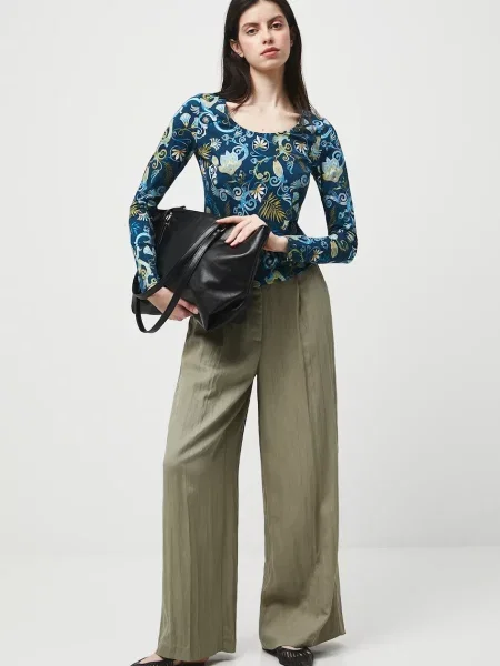 Tričko s dlouhým rukávem Medicine tmavomodrá