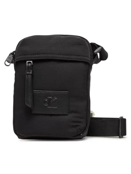 Calvin Klein Jeans Maža rankinė Metro Nylon Reporter Bag juoda