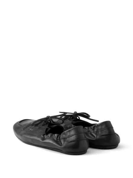 Кожени лоуфъри Prada черно
