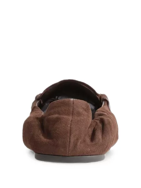 Pantofi loafer Miu Miu din piele de căprioară maro