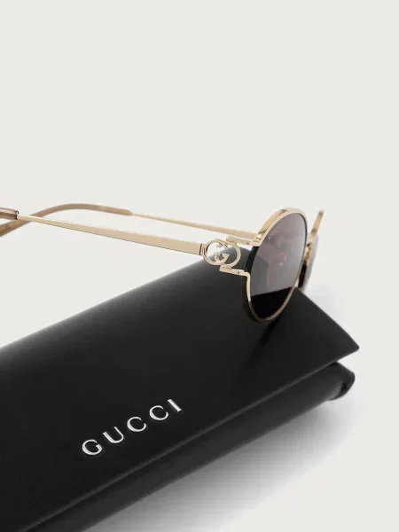 Солнцезащитные очки Gucci