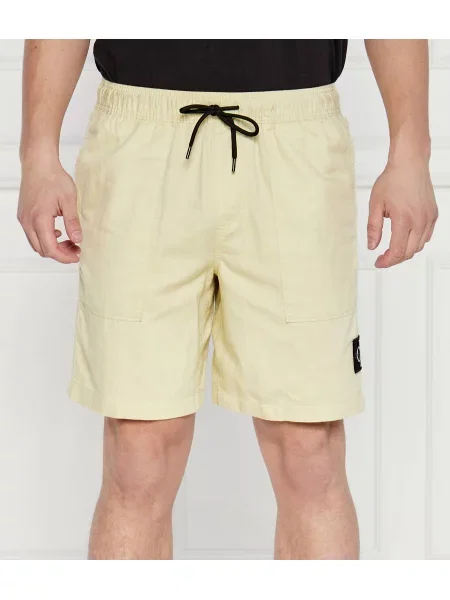 Calvin Klein Jeans Rövidnadrág len hozzáadásával bézs