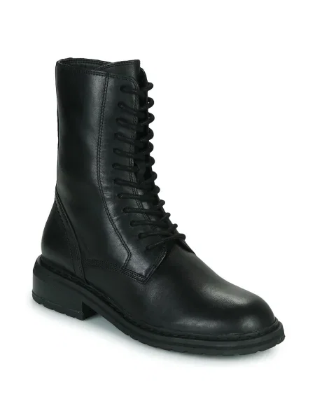 Botine Clarks din dantelă