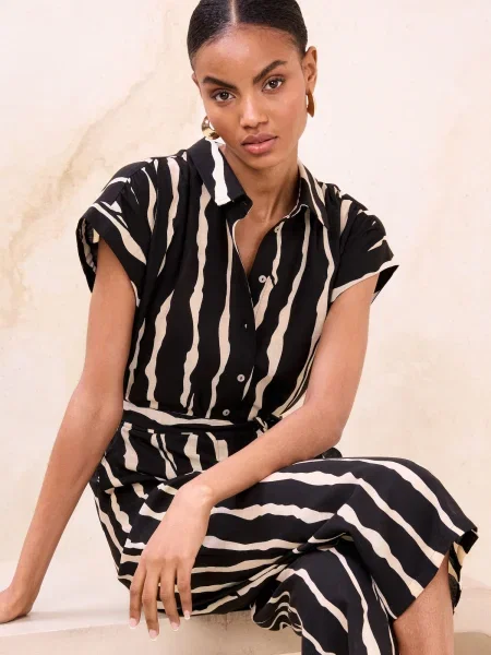 Lipsy Salopeta negru alb