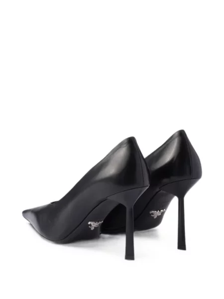 Pantofi cu toc Prada din piele negru