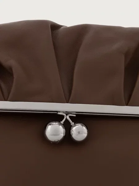 Кожаная сумка хобо Weekend Max Mara