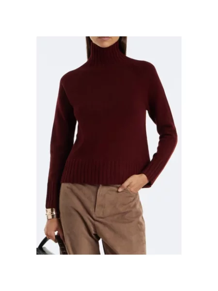 Sweter z golfem Max Mara wełniany czerwony