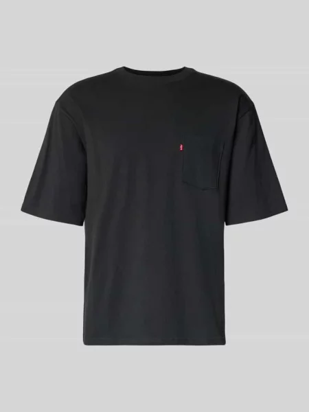 T-shirt z kieszenią na piersi i detalem z logo Levi's czarna