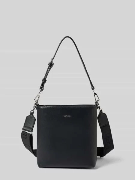 Mała torebka crossbody Calvin Klein skórzana czarna