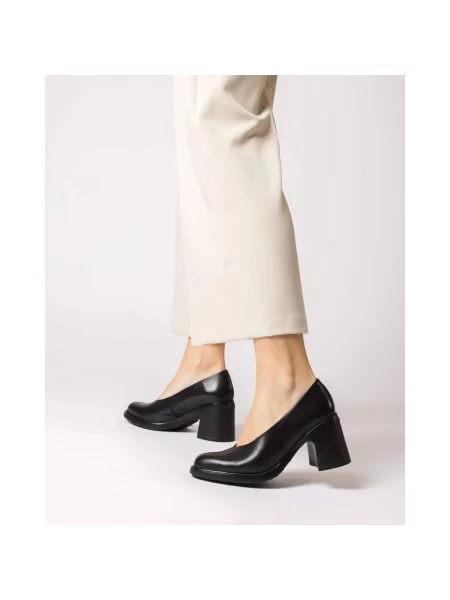 Pantofi Wonders negru