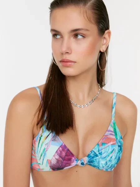 Top Trendyol w kwiatki szary