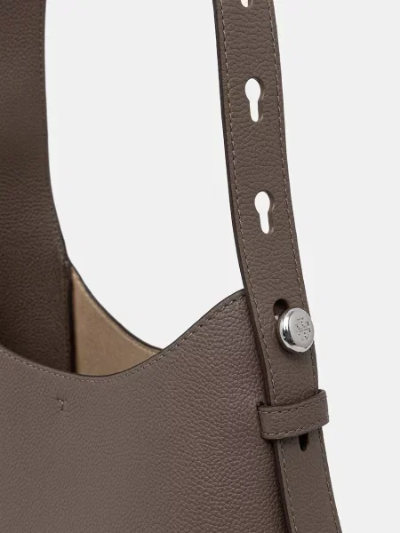 Маленькая кожаная сумка Tory Burch коричневая