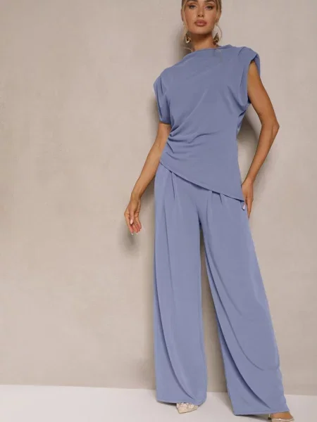 Komplet Bluzka z Poduszkami w Ramionach i Proste Spodnie z Gumką w Pasie Divanes niebieski