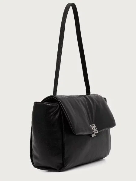 Calvin Klein Geantă Emblem Hw Padded Satchel negru
