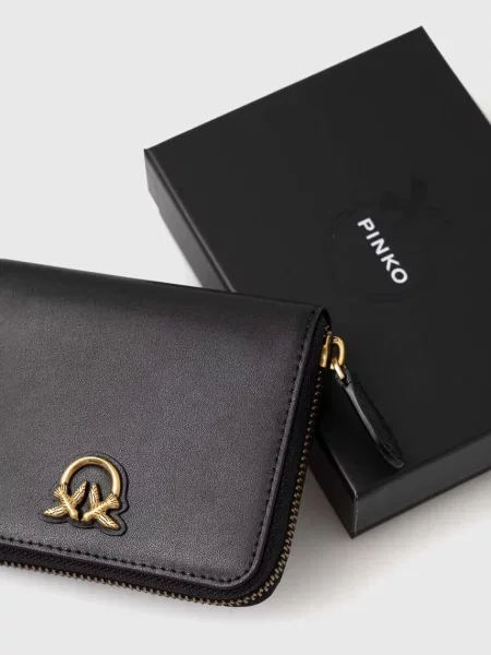Pinko портфейл дамски от кожа черно