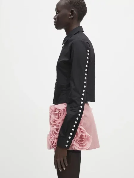 Классическая ошейниковый рубашка Ambush с жемчугом черная