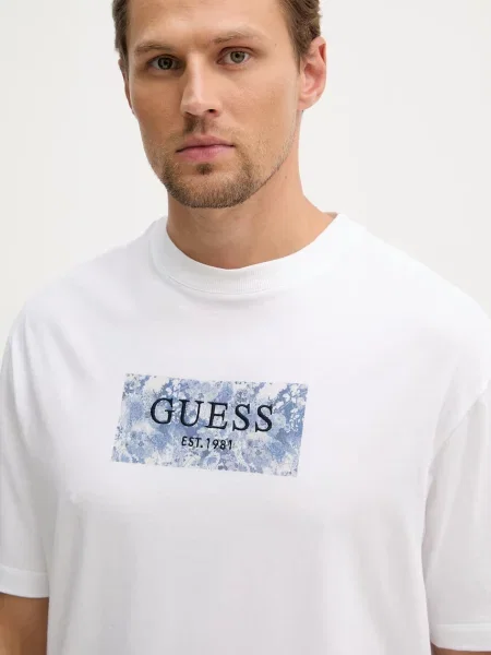 Футболка Guess