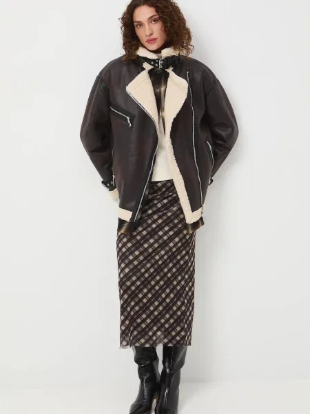 Светр Medicine легке гольф бежевий