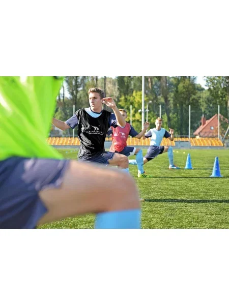 Koszulka piłkarska treningowa znacznik piłkarski Yakimasport Junior czarna