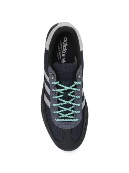 Sală de gimnastică top Adidas cu autograf cu dungi negru
